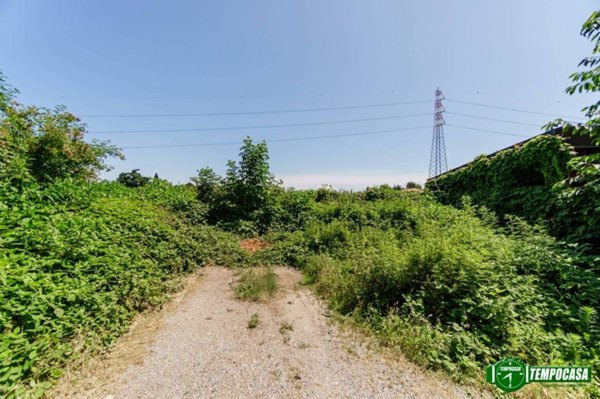 negozio in vendita a Nova Milanese