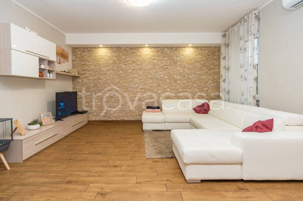 appartamento in vendita a Nova Milanese