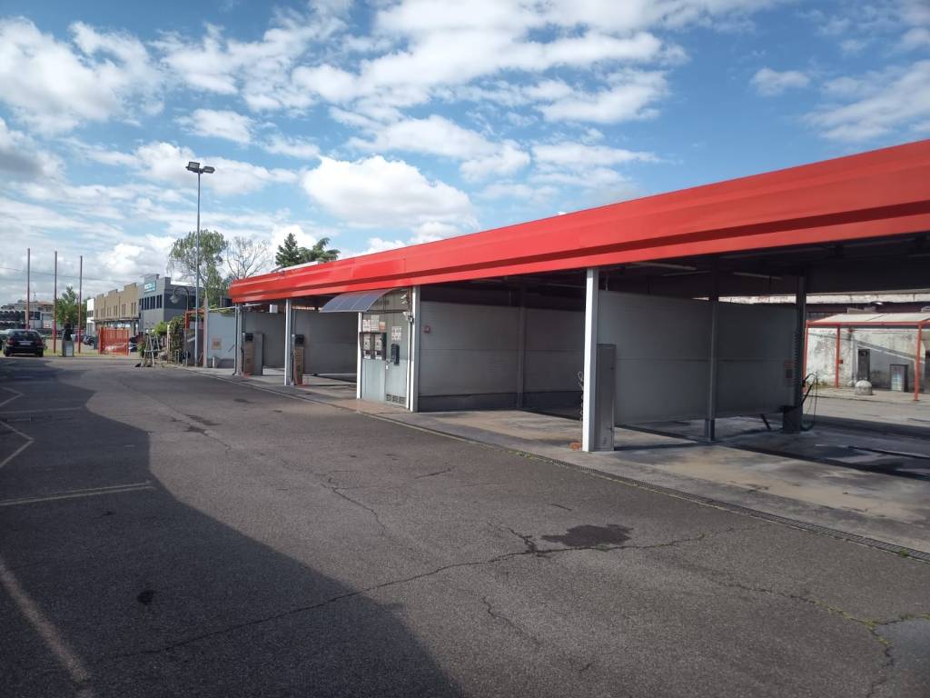 negozio in vendita a Nova Milanese