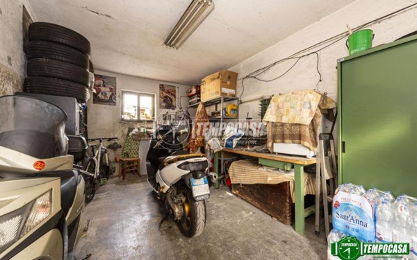 casale in vendita a Nova Milanese