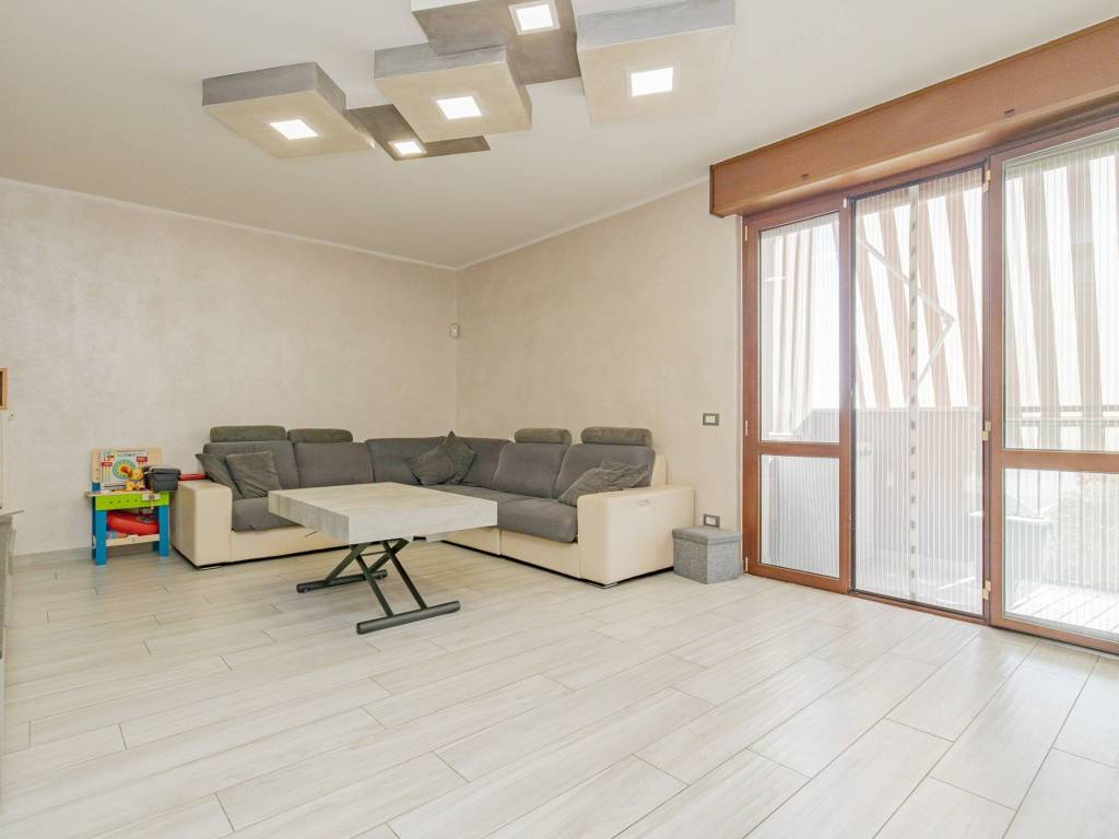 appartamento in vendita a Nova Milanese