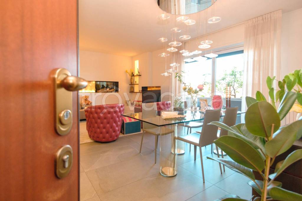 appartamento in vendita a Nova Milanese