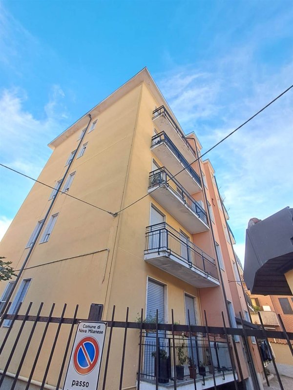 appartamento in vendita a Nova Milanese