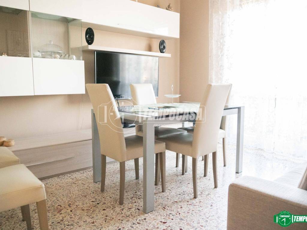 appartamento in vendita a Nova Milanese