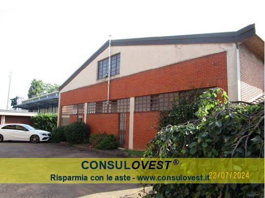 negozio in vendita a Nova Milanese