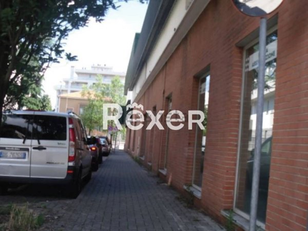 ufficio in vendita a Nova Milanese