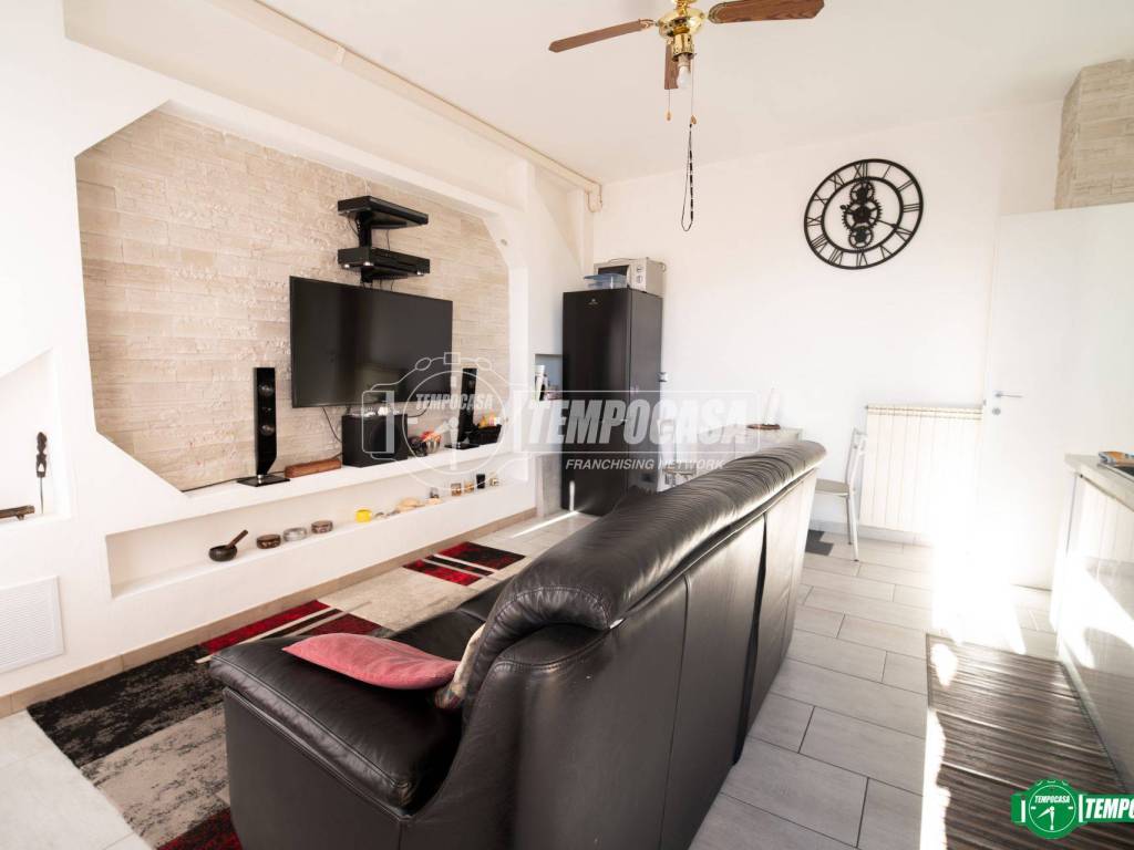 appartamento in vendita a Nova Milanese