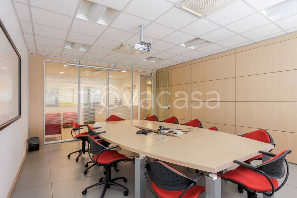 ufficio in vendita a Nova Milanese