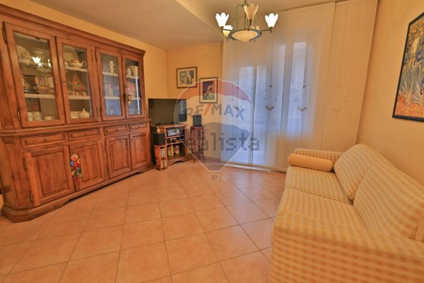 appartamento in vendita a Nova Milanese