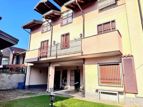 appartamento in vendita a Nova Milanese