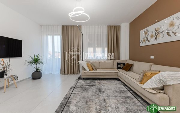 appartamento in vendita a Nova Milanese