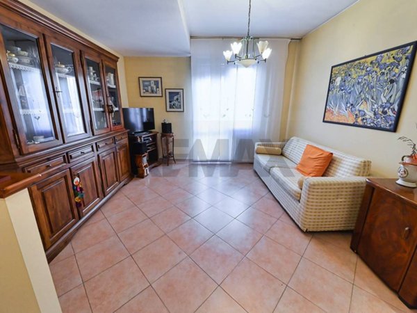 appartamento in vendita a Nova Milanese