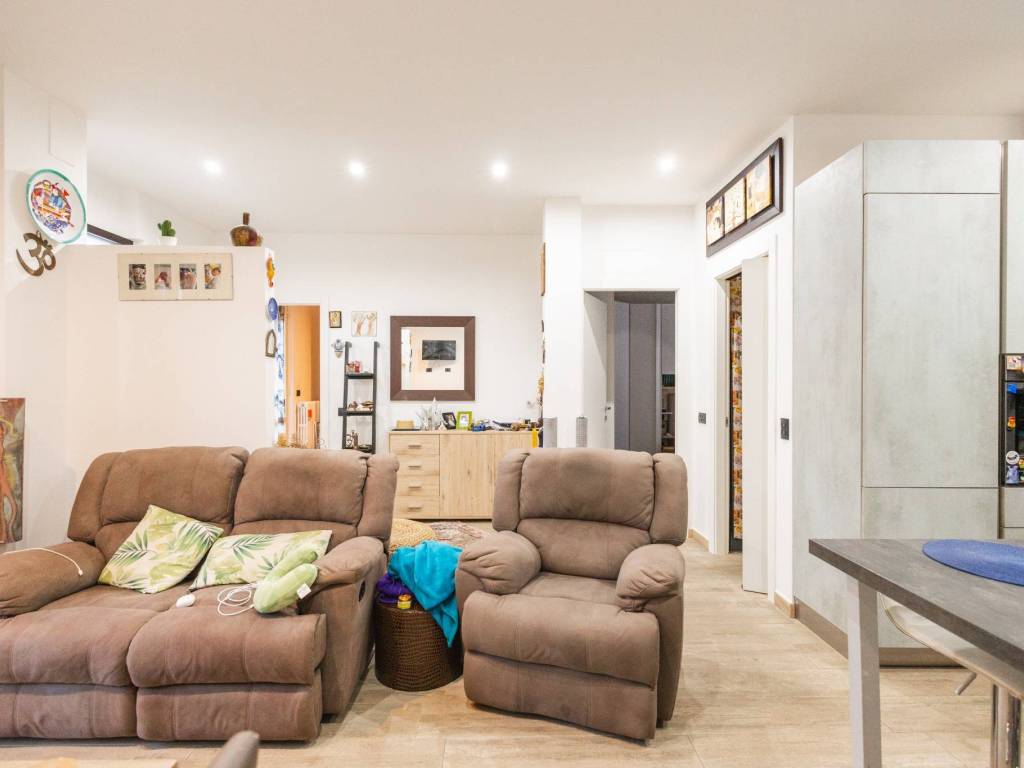 appartamento in vendita a Nova Milanese