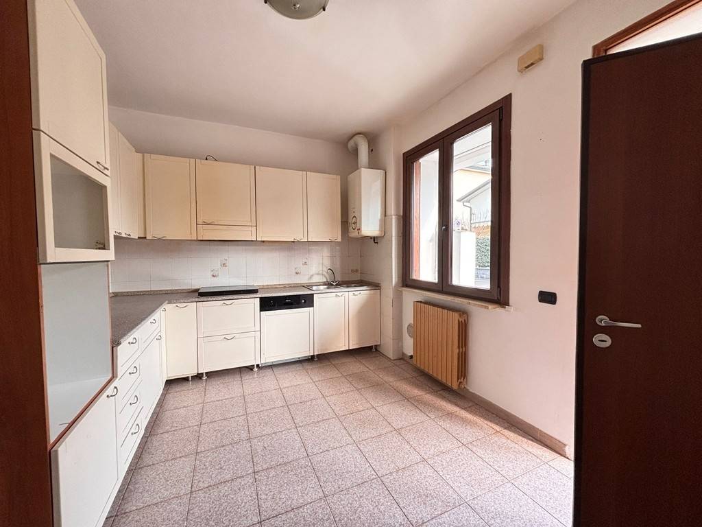 appartamento in vendita a Nova Milanese