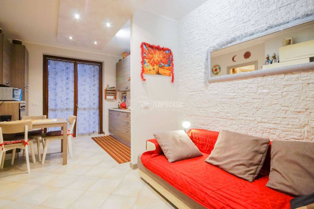 appartamento in vendita a Nova Milanese