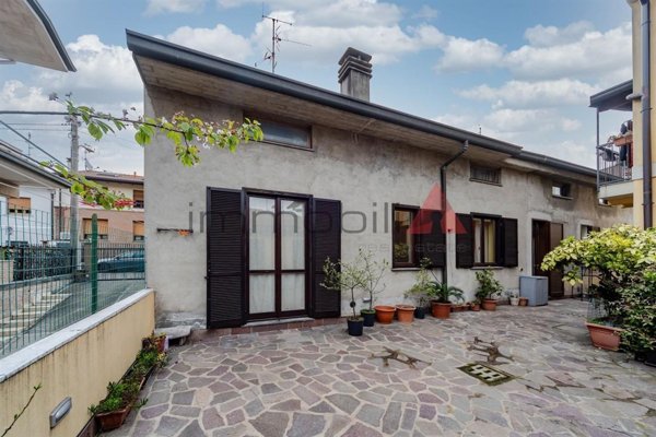 casa semindipendente in vendita a Nova Milanese