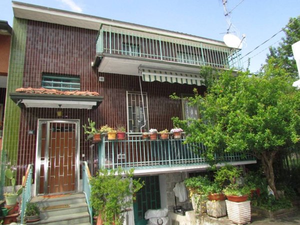 casa indipendente in vendita a Nova Milanese