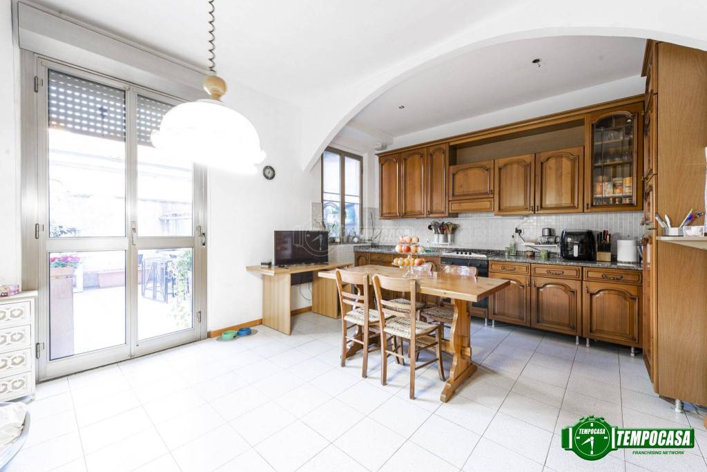 appartamento in vendita a Nova Milanese