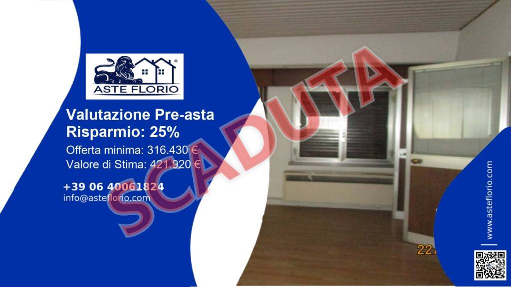 locale commerciale in vendita a Nova Milanese