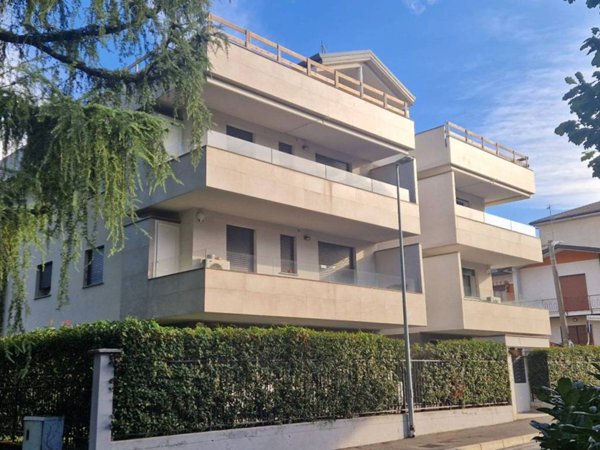 appartamento in vendita a Nova Milanese