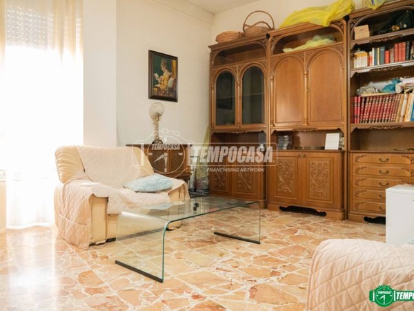appartamento in vendita a Nova Milanese