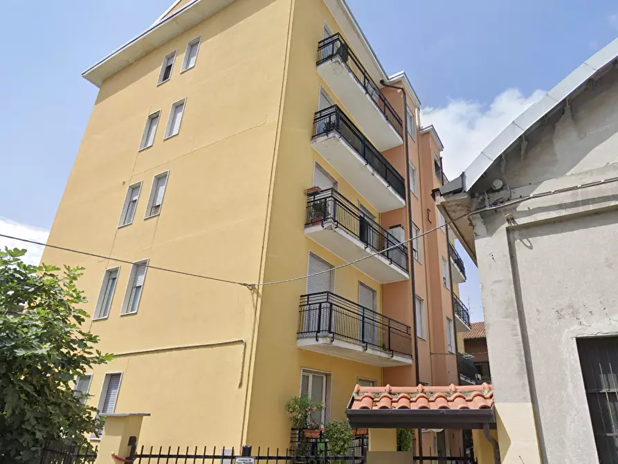 appartamento in vendita a Nova Milanese