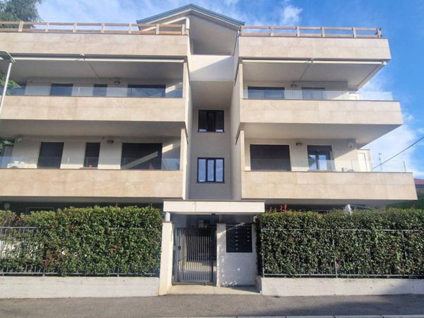 appartamento in vendita a Nova Milanese