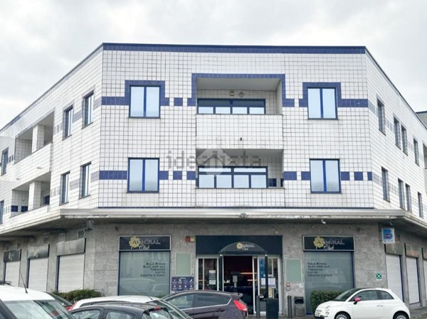 ufficio in vendita a Nova Milanese