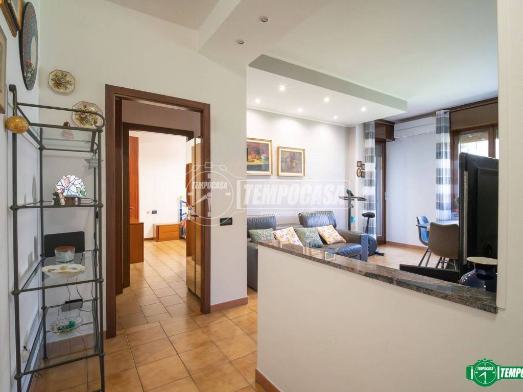 appartamento in vendita a Nova Milanese