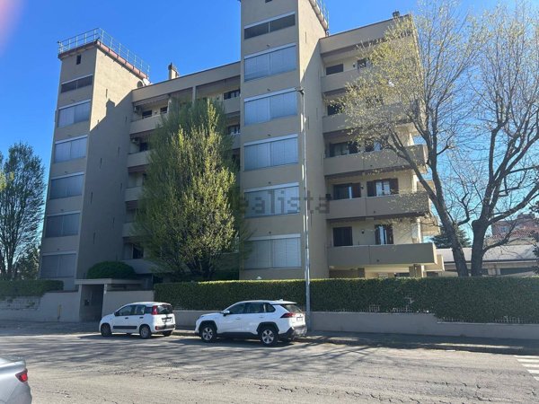 appartamento in vendita a Nova Milanese