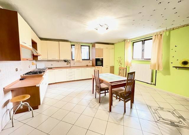 appartamento in vendita a Nova Milanese