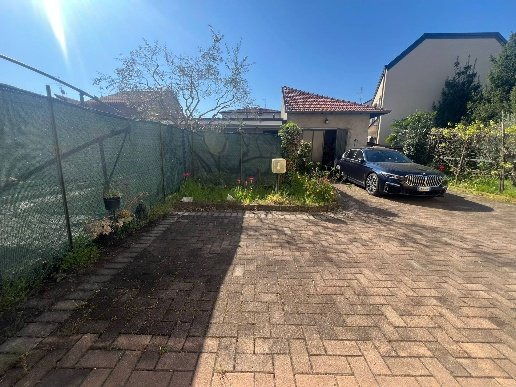 casa indipendente in vendita a Nova Milanese