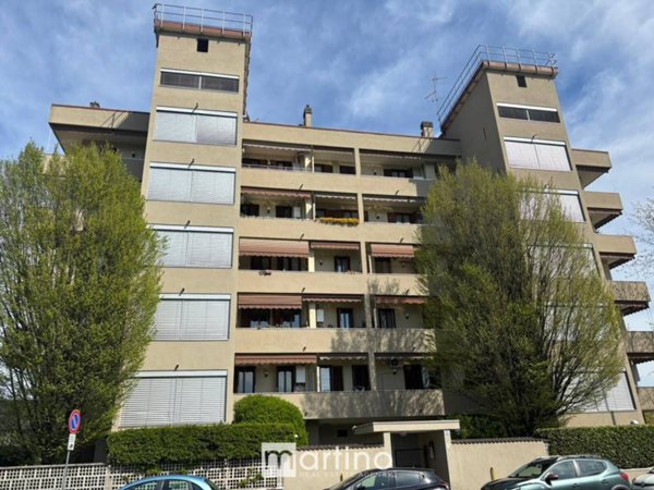 appartamento in vendita a Nova Milanese