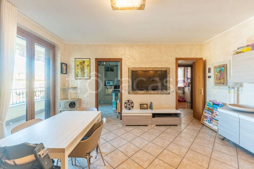 appartamento in vendita a Nova Milanese
