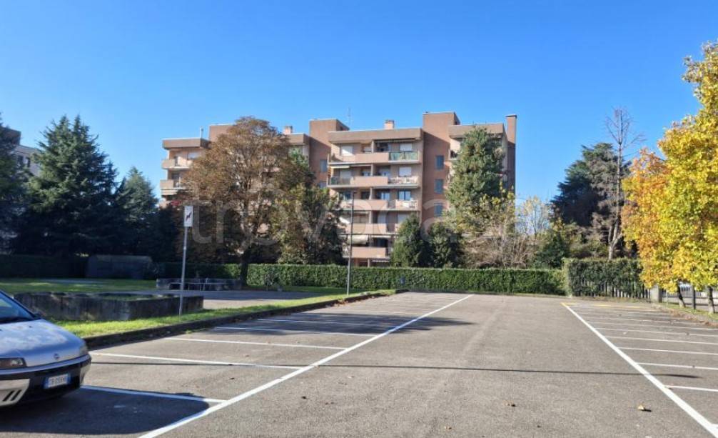 appartamento in vendita a Nova Milanese