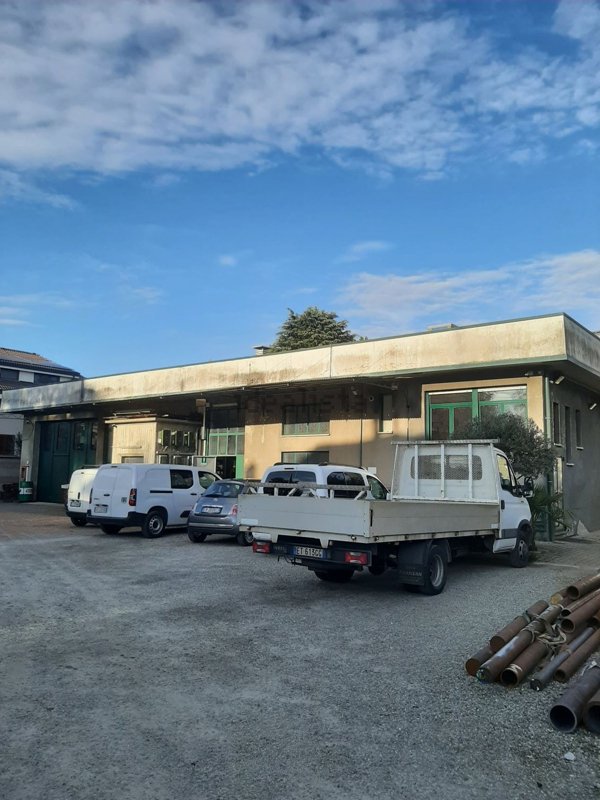 ufficio in vendita a Nova Milanese