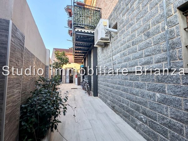 casa indipendente in vendita a Nova Milanese