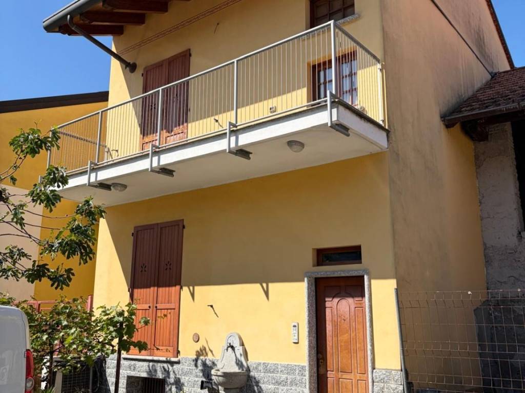 casa indipendente in vendita a Nova Milanese