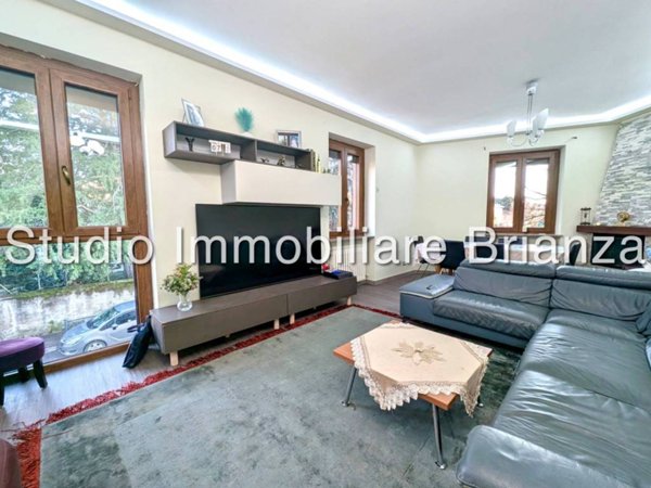 casa indipendente in vendita a Nova Milanese