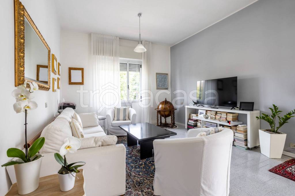 appartamento in vendita a Nova Milanese