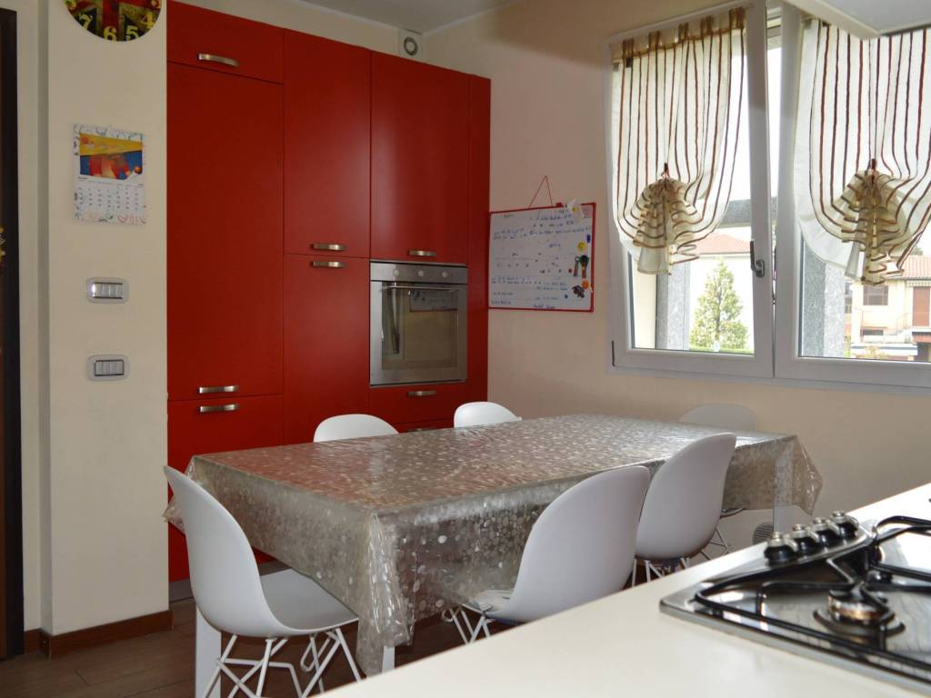appartamento in vendita a Nova Milanese