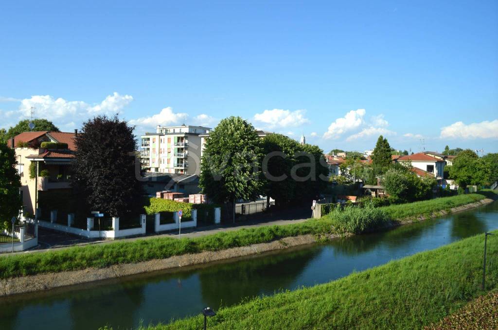 appartamento in vendita a Nova Milanese