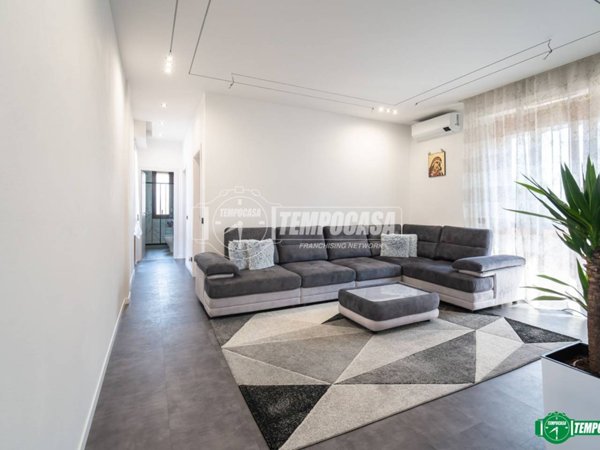 appartamento in vendita a Nova Milanese