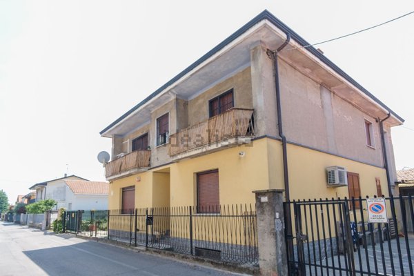 appartamento in vendita a Nova Milanese