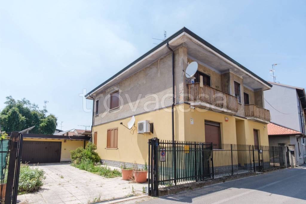 appartamento in vendita a Nova Milanese