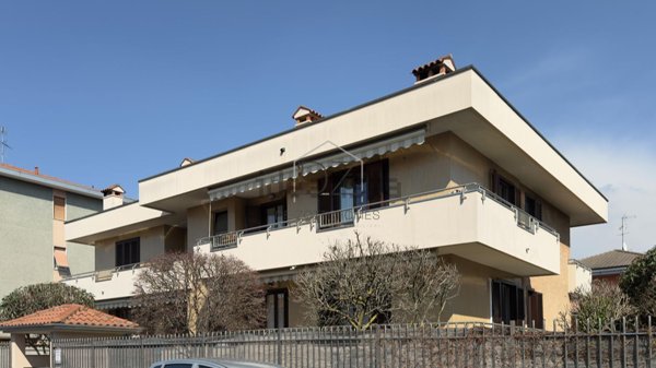 appartamento in vendita a Nova Milanese