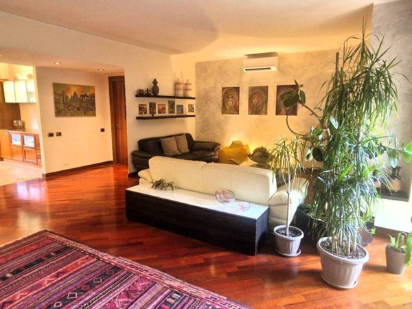 appartamento in vendita a Nova Milanese