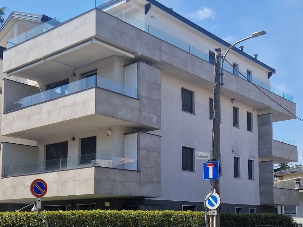 appartamento in vendita a Nova Milanese