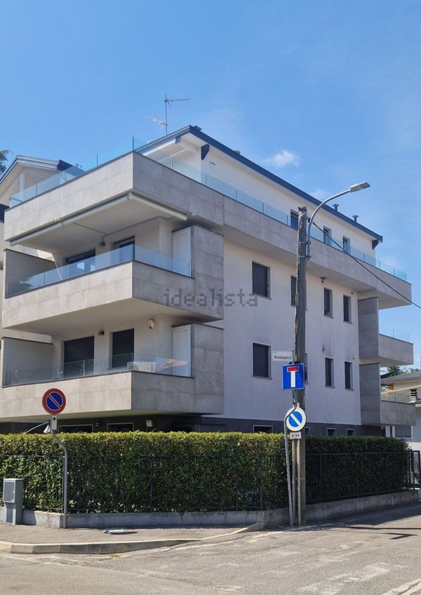 appartamento in vendita a Nova Milanese