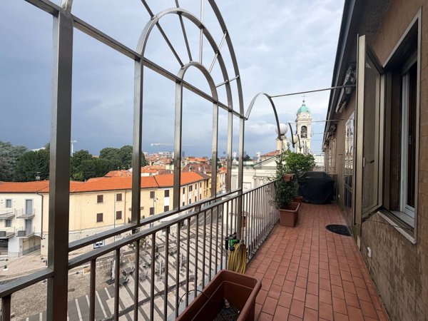 appartamento in vendita a Nova Milanese